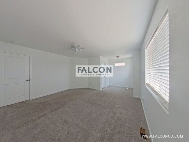 Building Photo - 10512 Castor Dr