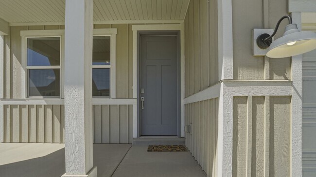 Building Photo - Stylish 4 Bed Home in Saratoga Springs with Open Layout & Big Backyard!!