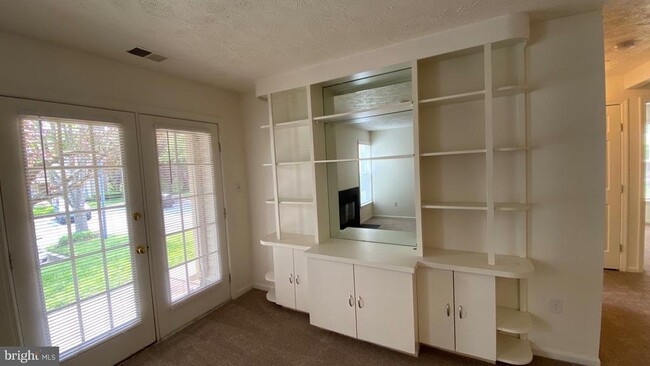 Building Photo - 4700 Dorsey Hall Dr