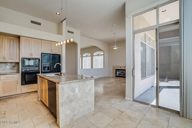 Building Photo - 11113 E Betony Dr