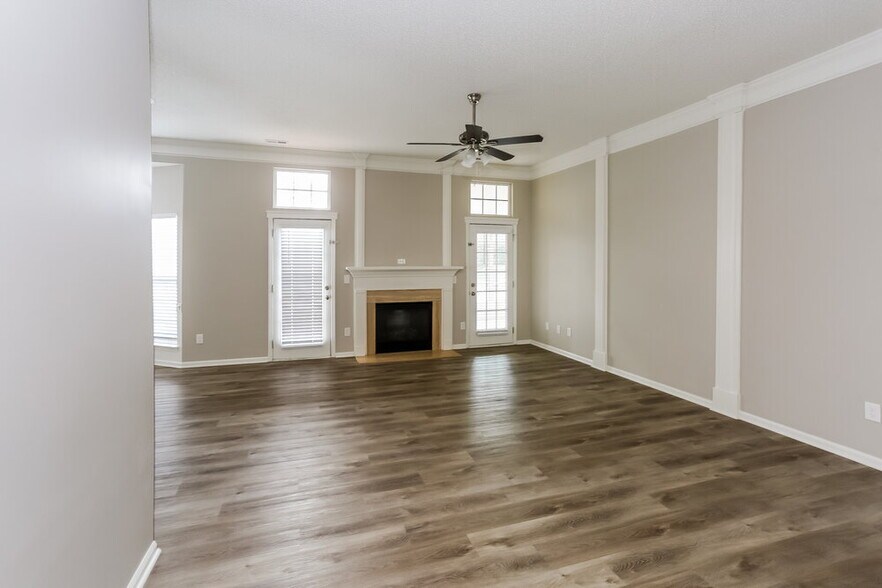Building Photo - 5719 Falls Ridge Ln