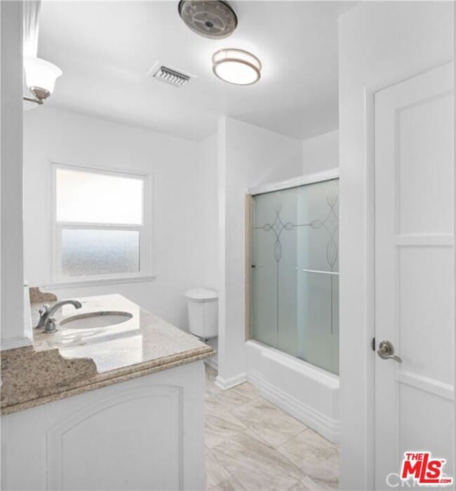 Building Photo - 1021 N Frederic St