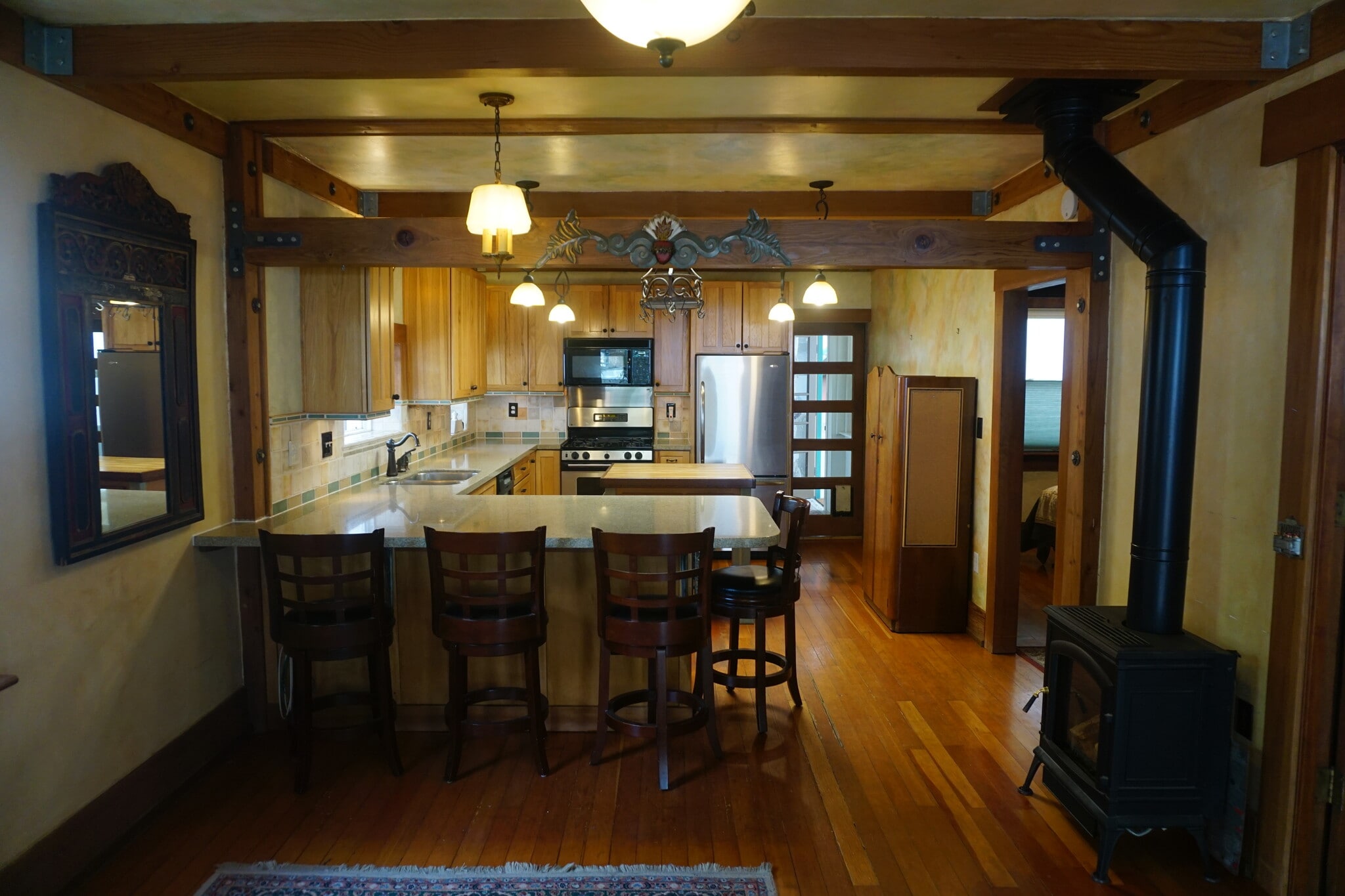 Building Photo - 2127 Red Rose Way