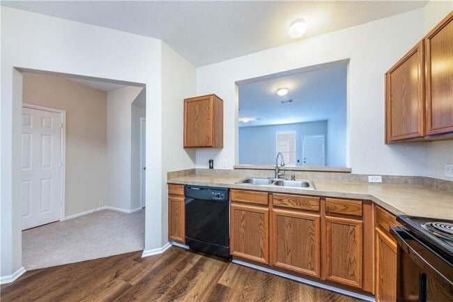 Building Photo - 18749 Golden Eagle Way