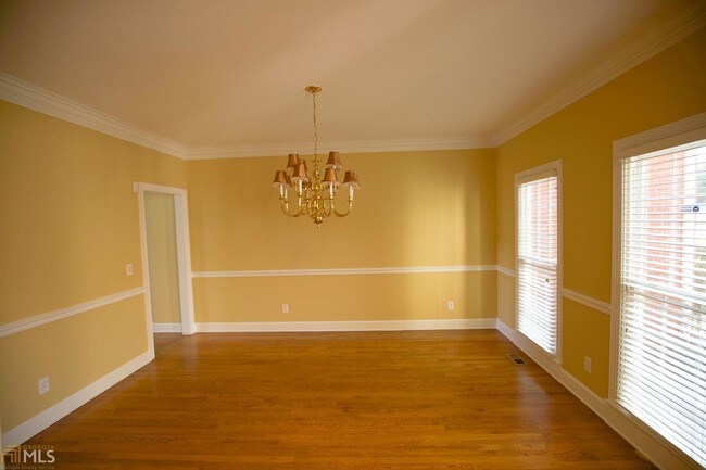 Building Photo - 411 Barrington Hall Dr