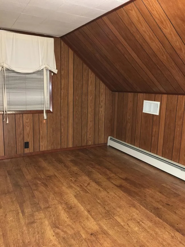 Building Photo - 2621 27th St SW