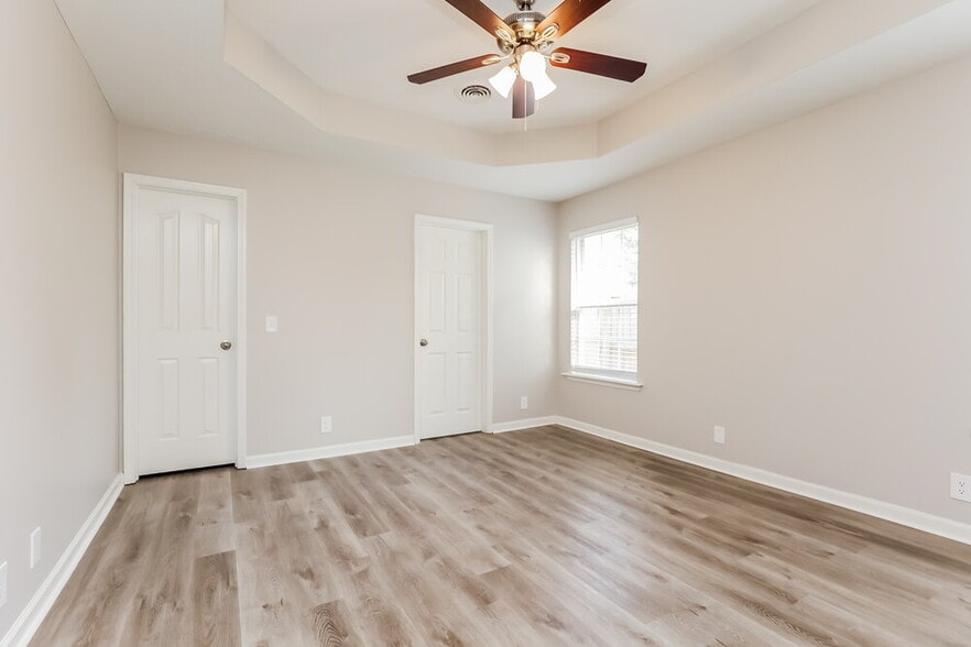 Building Photo - 3025 Ace Wintermeyer Dr