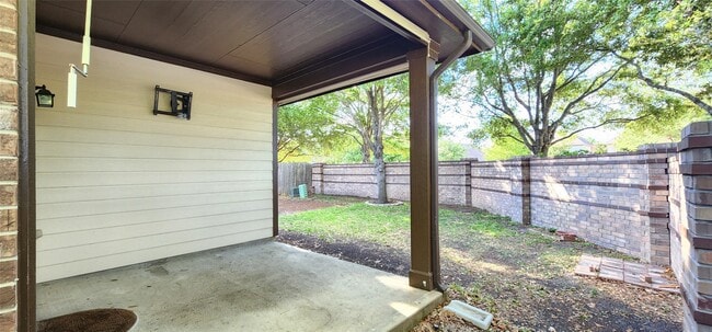 Building Photo - 24502 Carlton Springs Ln