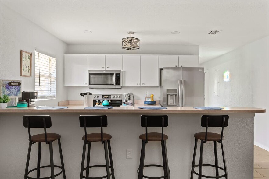 Building Photo - 8615 44th Avenue Dr W