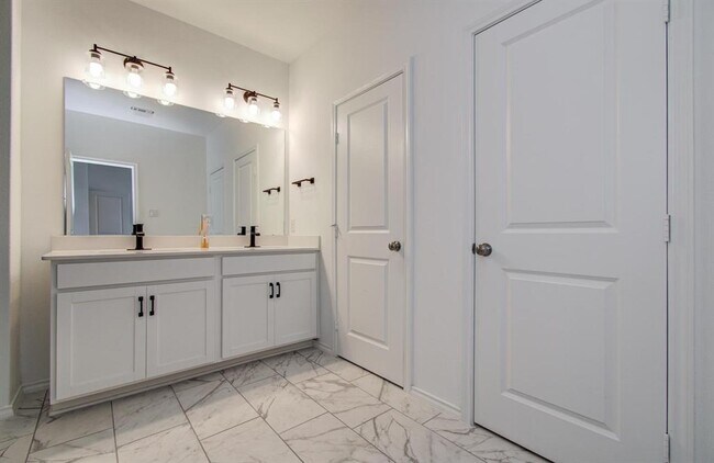 Building Photo - 3110 Longleaf Meadows Dr