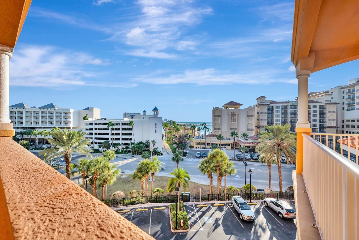 Building Photo - 530 S Gulfview Blvd