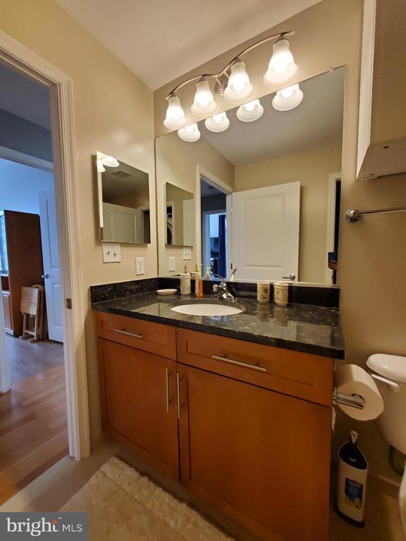 Building Photo - 155 Potomac Passage