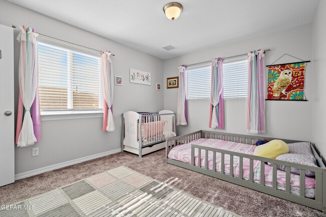 Building Photo - 6024 Hidden Psge Ave