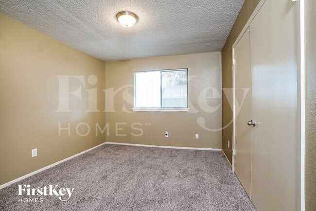 Building Photo - 18607 Andalusian Dr