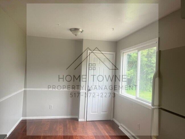 Building Photo - 4009 Burchfield Dr