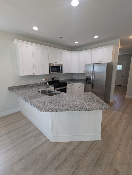 Kitchen - 205 Meares St