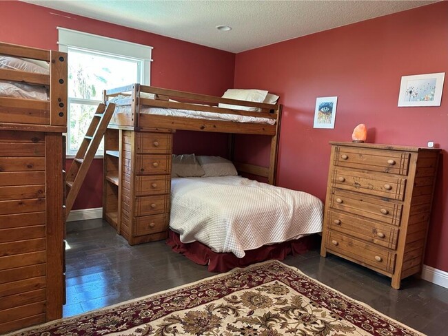 Building Photo - 4332 145th Ave N