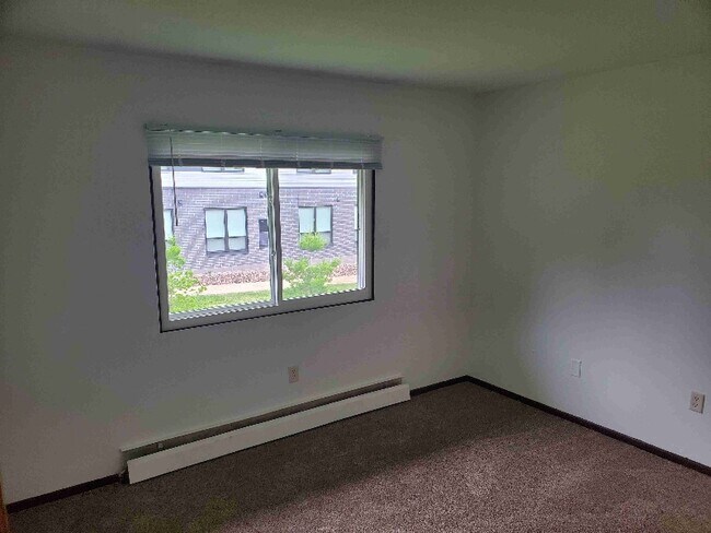 Building Photo - 1716 E 80th St