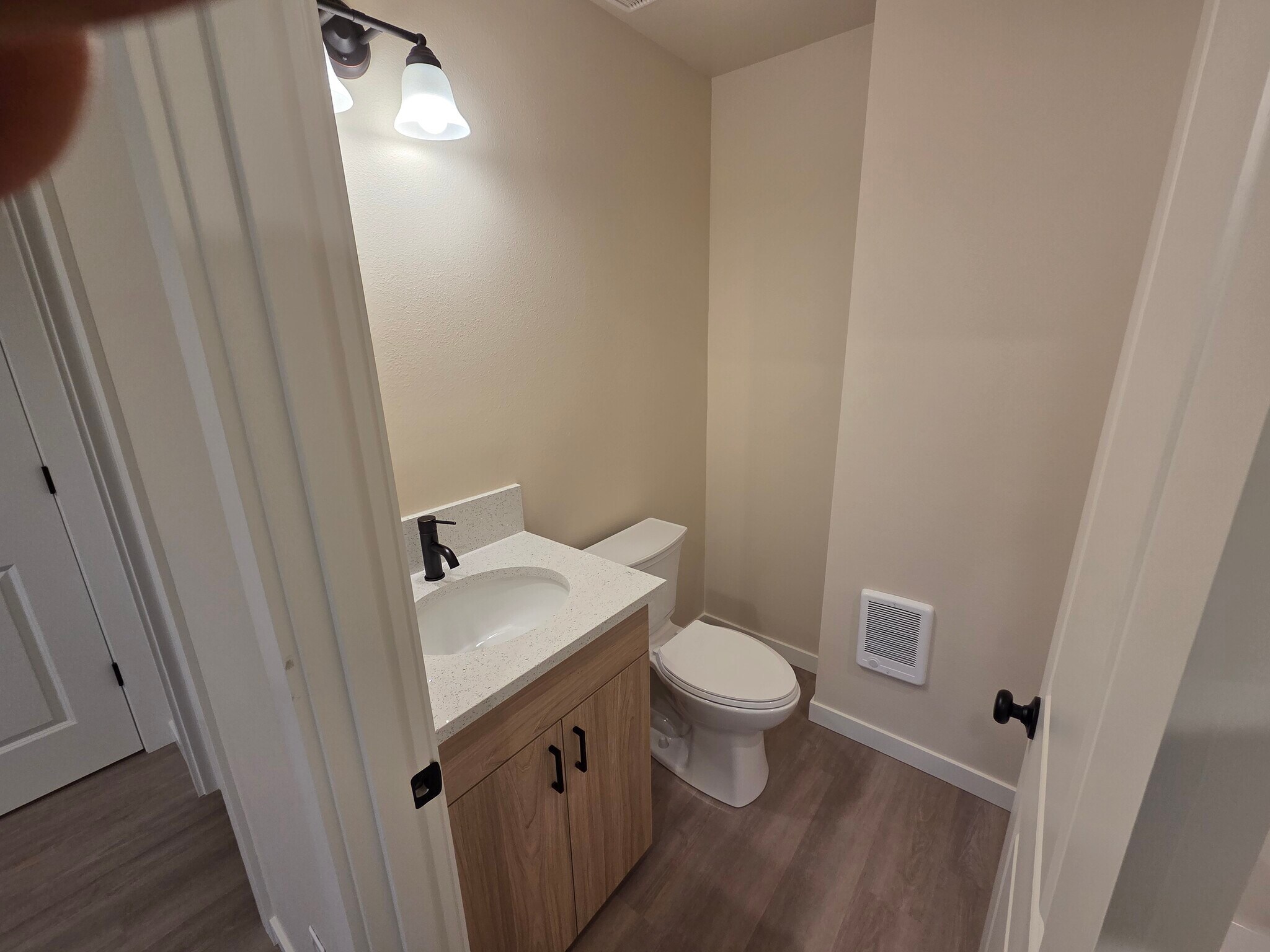 Building Photo - 141 Section St