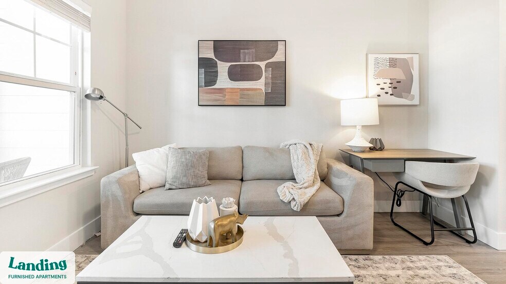 Building Photo - 3060 Southcreek Blvd