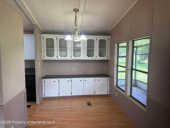 Building Photo - 14697 Brookridge Blvd