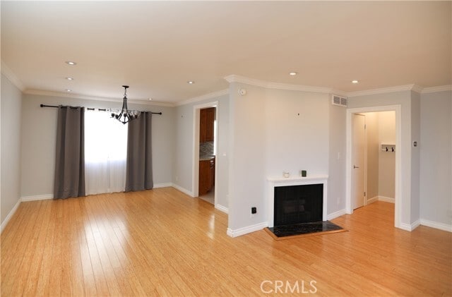 Primary Photo - 9402 Vía Yolanda