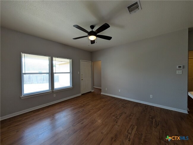 Building Photo - 3017 Lodgepole Ln