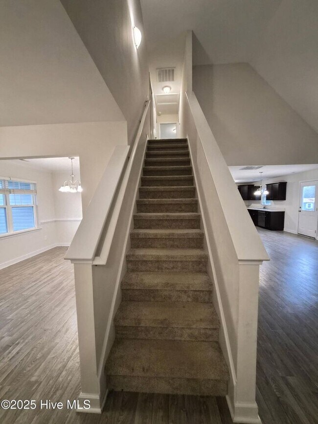 Building Photo - 616 Riggs Rd