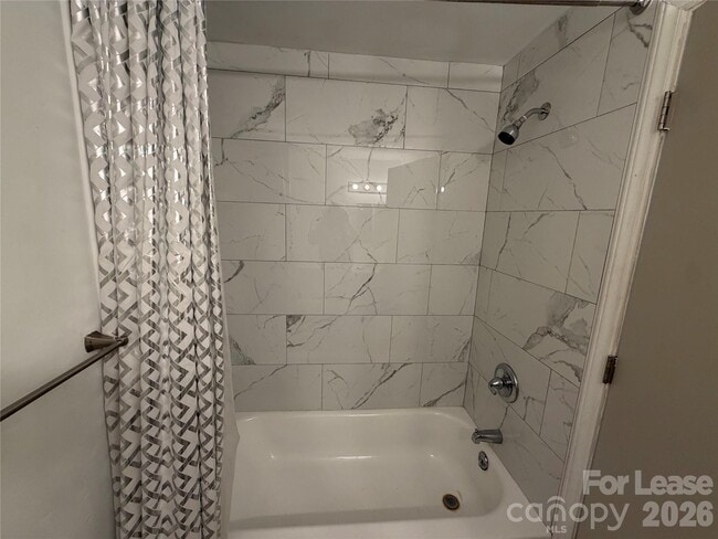 Building Photo - 9333 Old Concord Rd