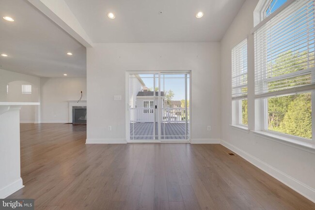 Building Photo - 7316 Hargrove Ct