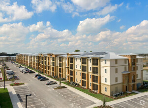 Building Photo - Lake Sumter Reserve Senior