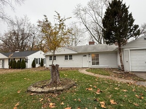 Building Photo - 338 Indianwood Blvd