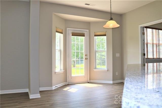 Building Photo - 1218 Haden Dr