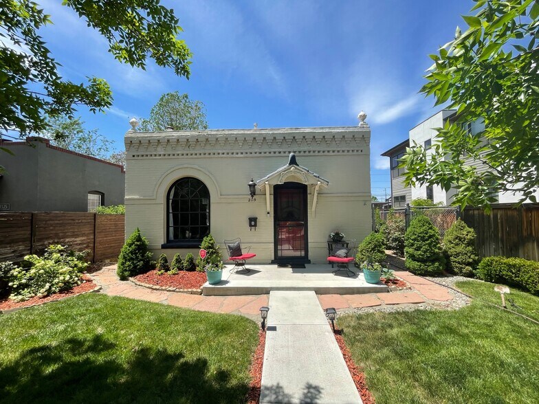 Front of House - 2119 S Sherman St