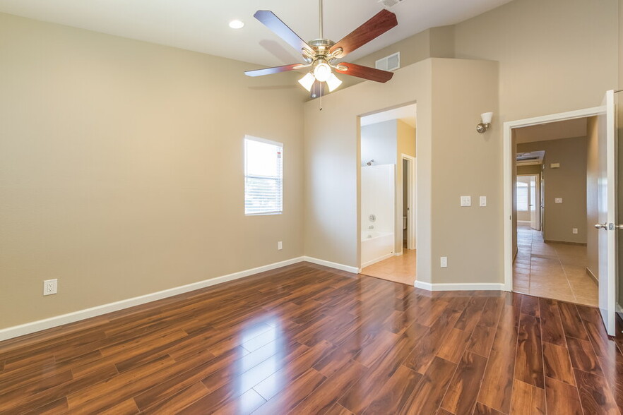 Building Photo - 8800 Big Bear Pines Ave