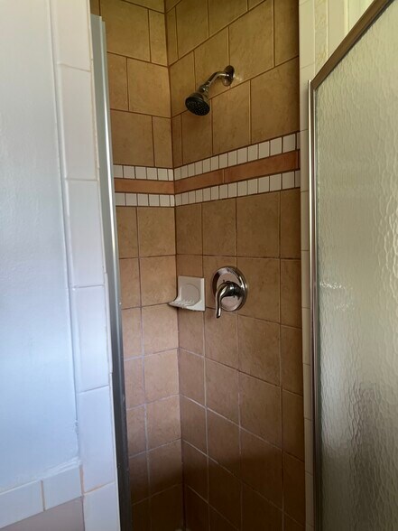 Building Photo - 444 Georgia Ave