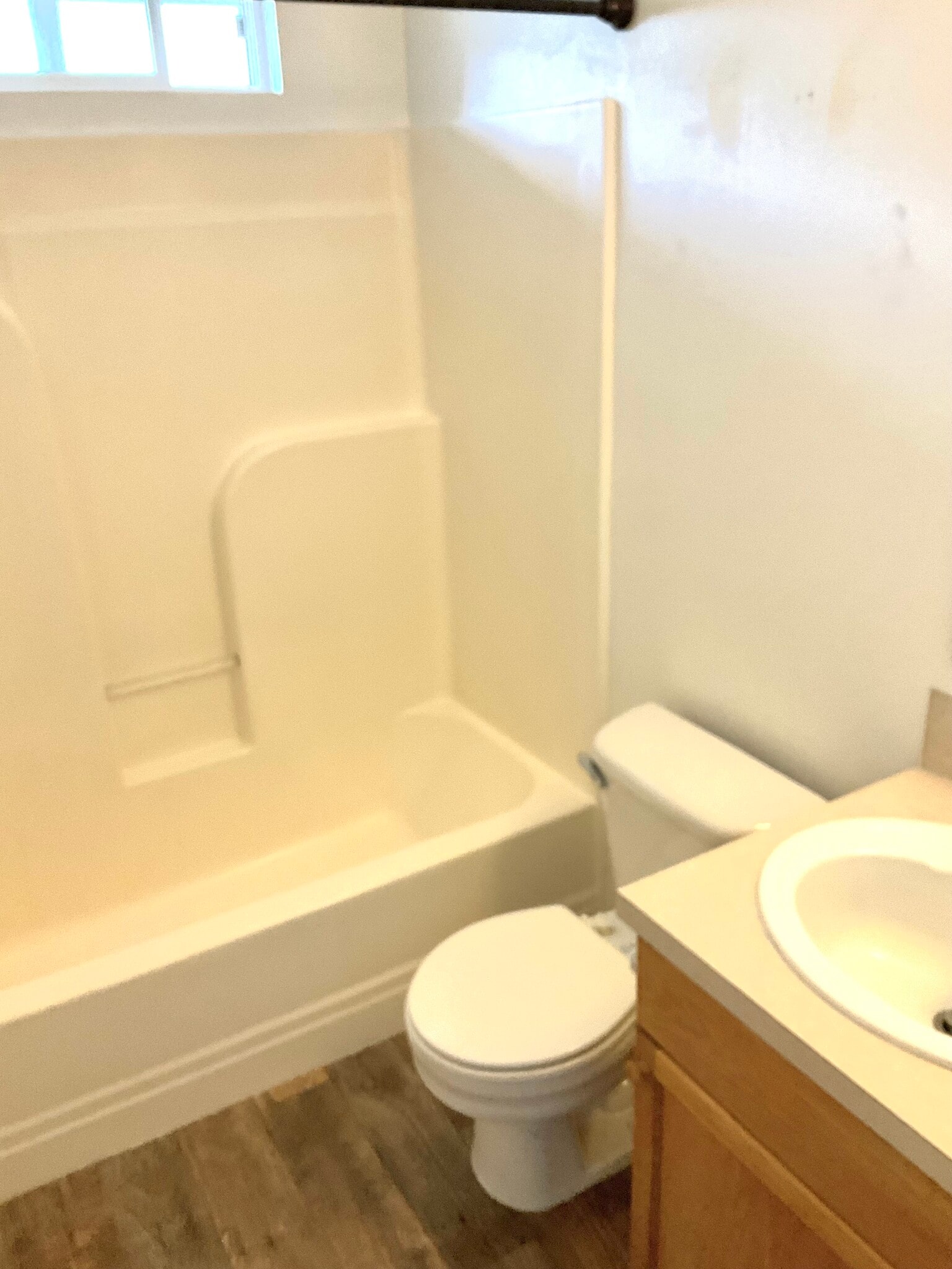 Main Bath - 459 W State St