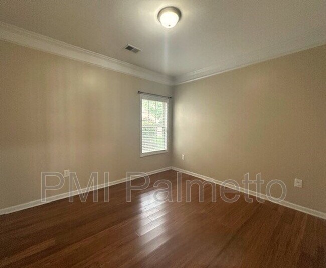 Building Photo - 348 Woodmill Cir