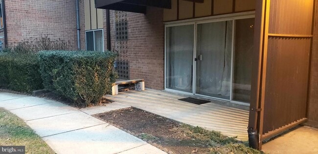 Building Photo - 10028 Fair Wds Dr