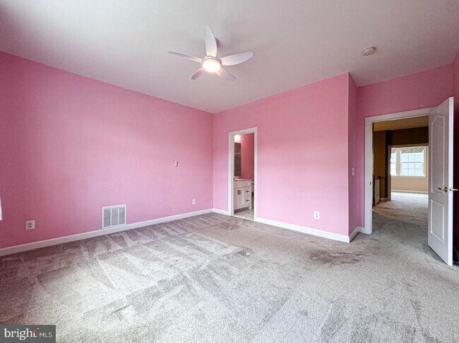 Building Photo - 22827 Oakgrove Rd