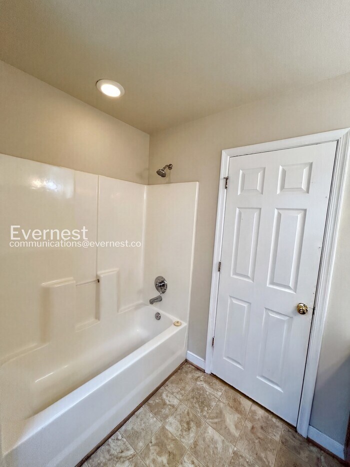 Building Photo - 1713 Jacquelin St