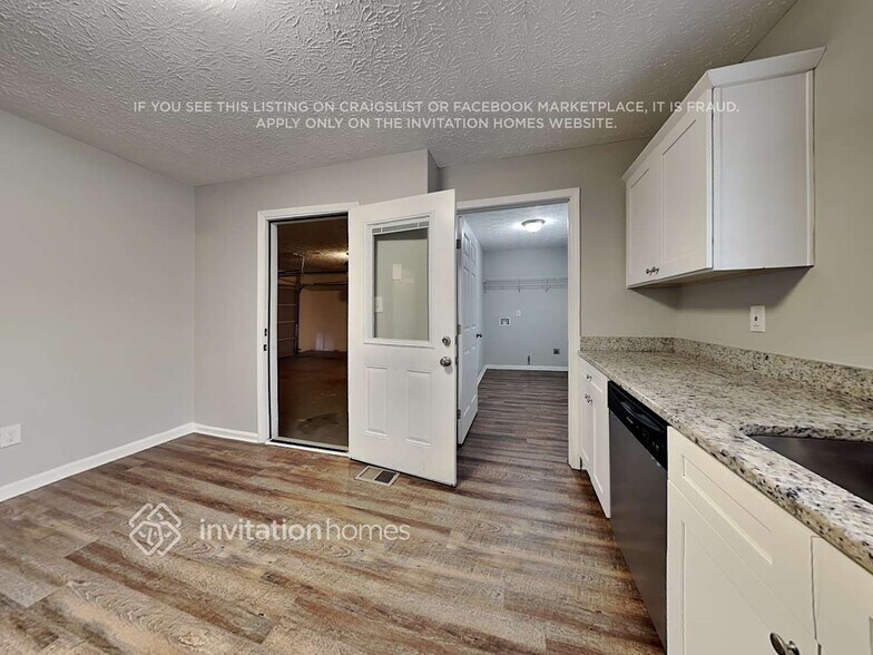 Building Photo - 146 Springvalley Cir