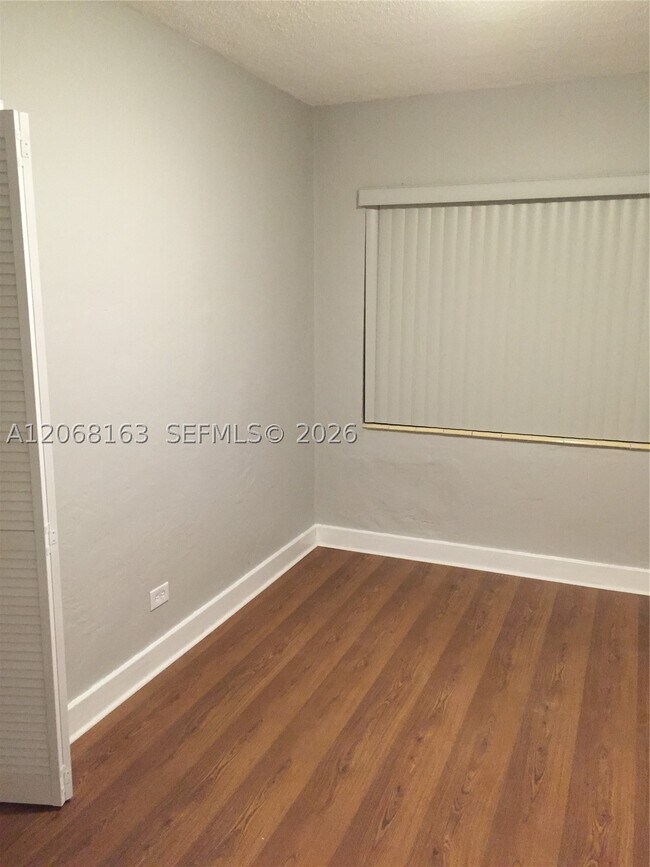 Building Photo - 3911 W Flagler St