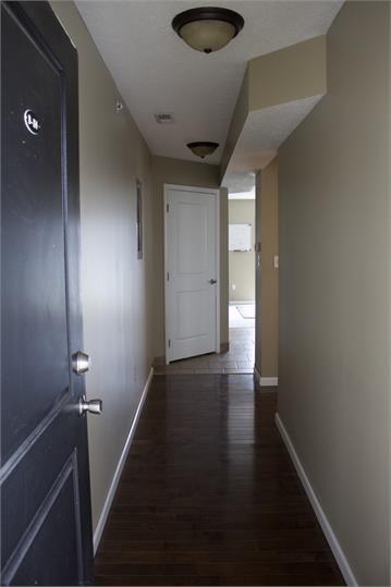 Building Photo - 2489 1st Ave