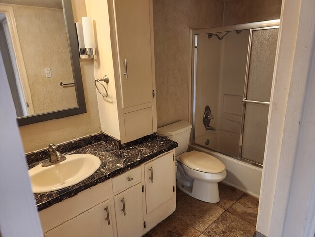 Building Photo - 5000 Bowser Ave