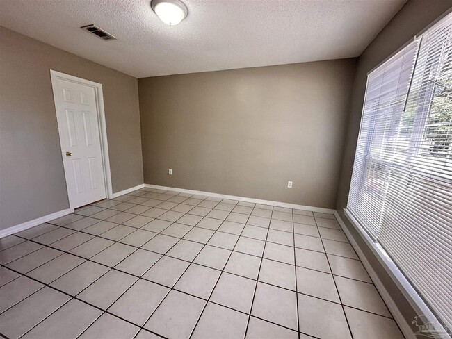 Building Photo - 5715 Cacica St