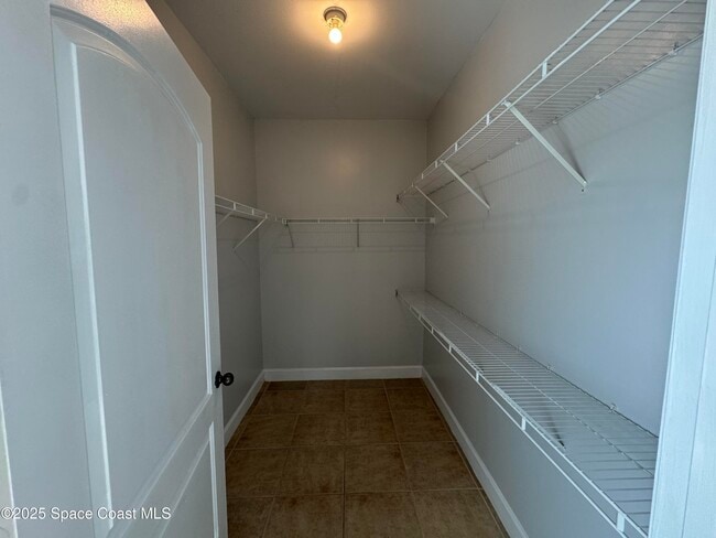 Building Photo - 6441 Borasco Dr