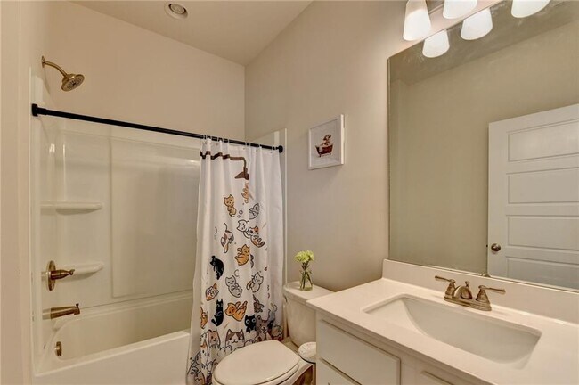 Building Photo - 1561 Branthaven Ln