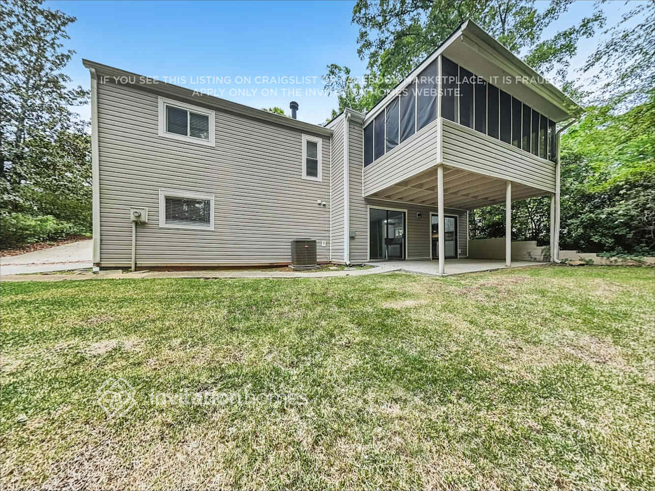 Building Photo - 3166 Robindale Rd
