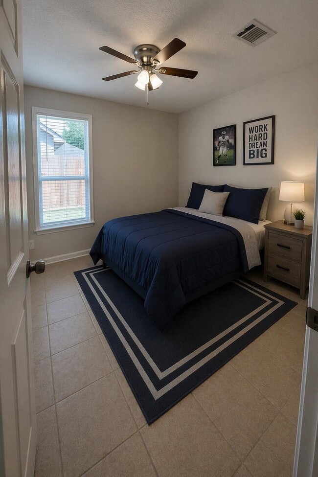 Building Photo - 10923 Birch Dr